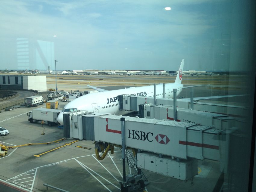 「利用航空会社未定」の国際線チケットを買う